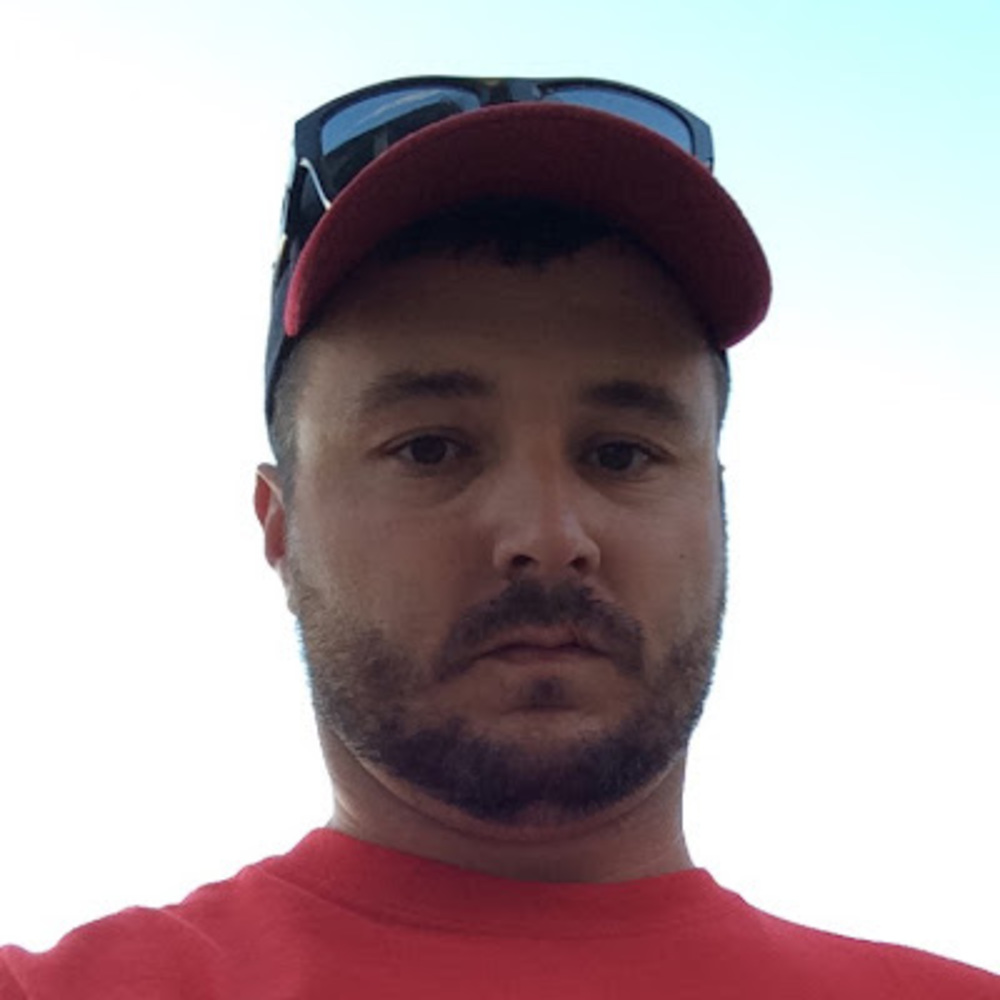 Meet your Posher, Casey